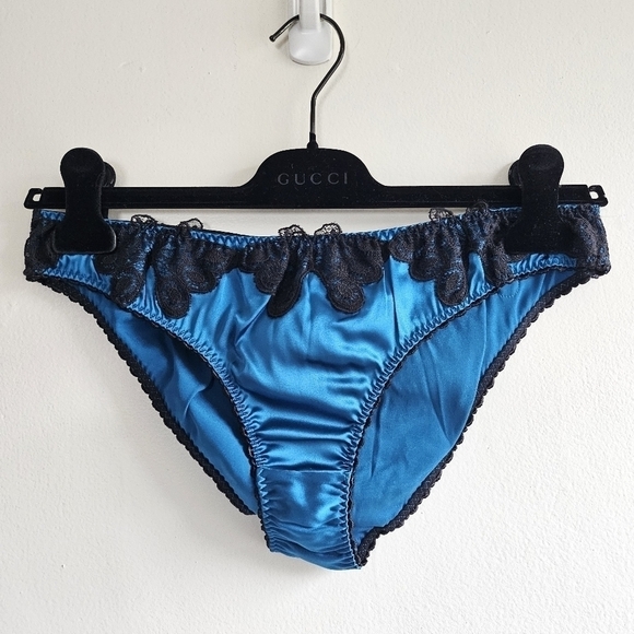New Agent Provocateur Aymee Silk Blue/Black Brief Panties NWT Size AP 4/Large - Picture 12 of 17